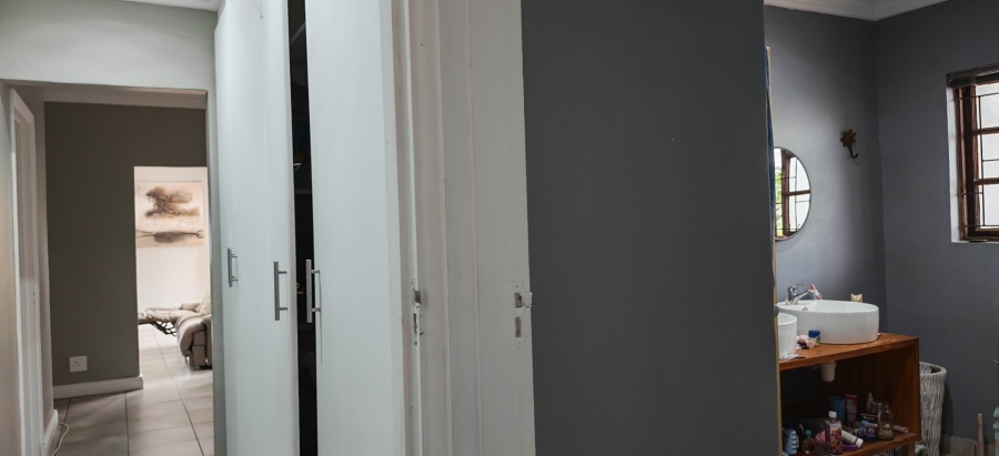 7 Bedroom Property for Sale in Dana Bay Western Cape